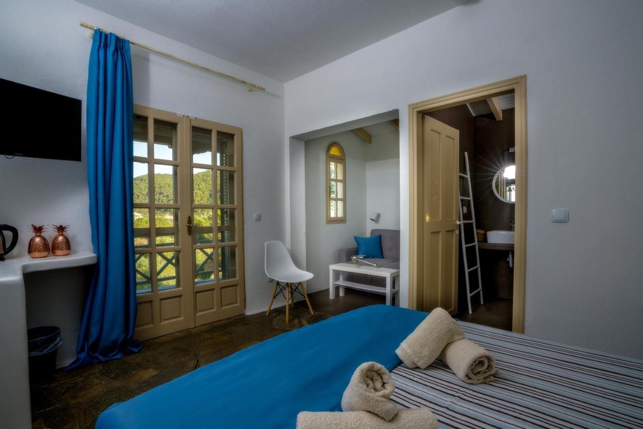 Petra Mare Suites ブアブロウ エクステリア 写真