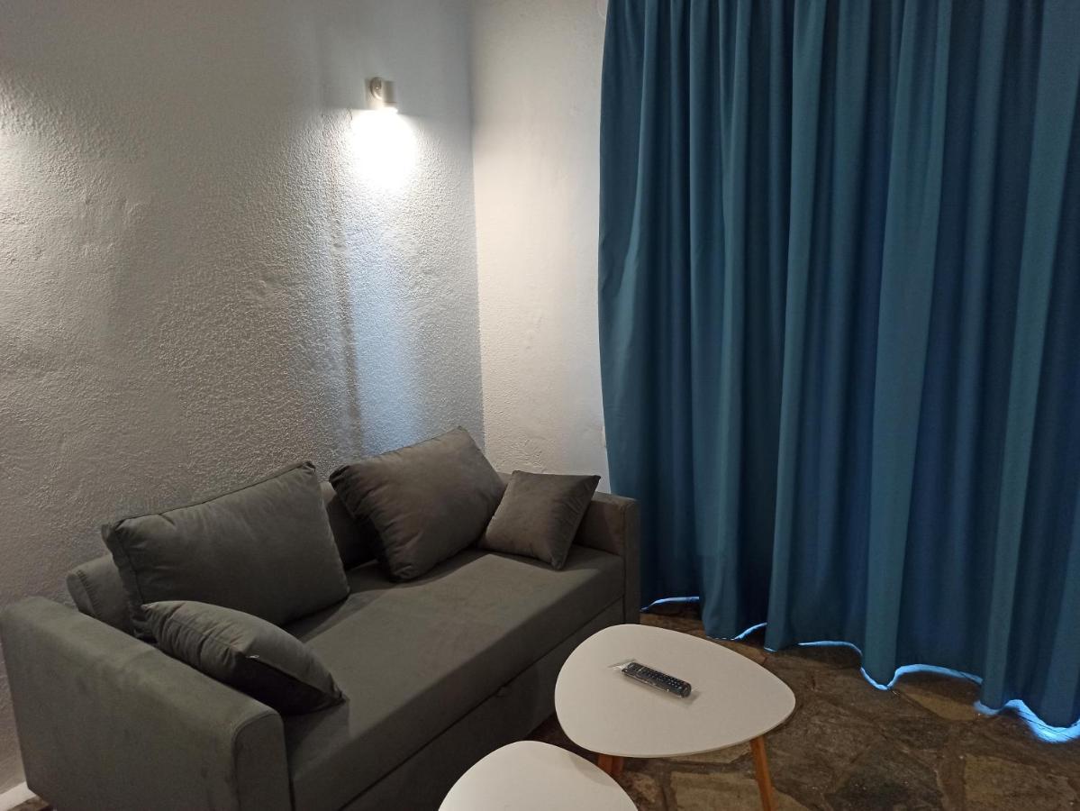 Petra Mare Suites ブアブロウ エクステリア 写真