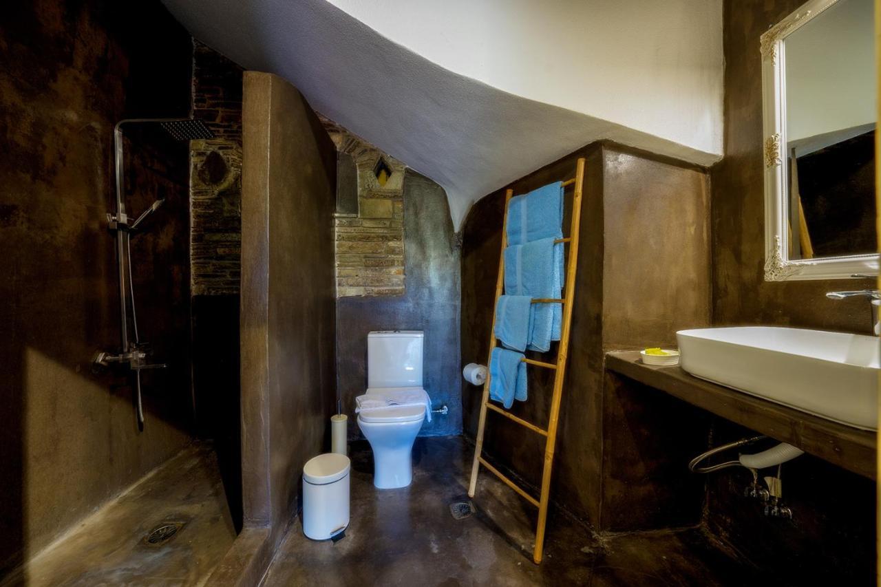 Petra Mare Suites ブアブロウ エクステリア 写真
